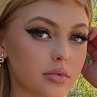Loren Gray Naakt