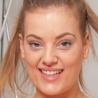 Lottie Rose Naakt