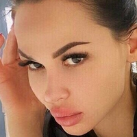 Lovalova Naakt