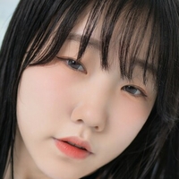 lovy._yeri Naakt