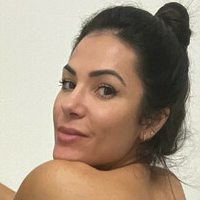 Luana Thomaz Naakt