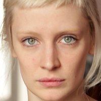 Lucie Debay Naakt