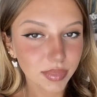 Lucy Alfonsi Varon Naakt