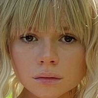 Lyla Fern Naakt