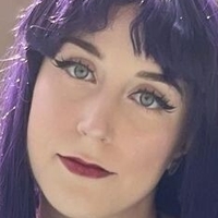 Maddie Reznor Naakt