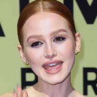 Madelaine Petsch Naakt