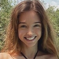 Madijones Naakt