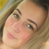 Madlen Inselmann Naakt