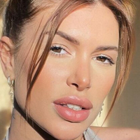 Maeva Martinez Naakt
