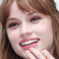 Makenzie Leigh Naakt