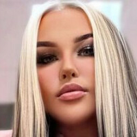 Mandi Blanco Naakt