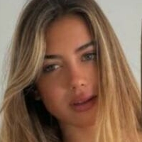 Maria Riera Naakt