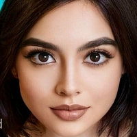 Mariam Hadid Naakt