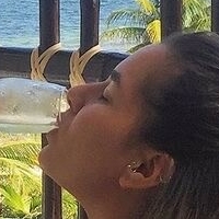Mariela Naakt