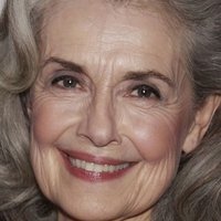 Mary Beth Peil Naakt