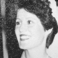 Mary Hudson Naakt