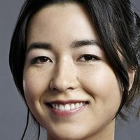 Maya Erskine Naakt