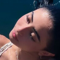 Megan Larian Naakt
