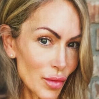 Melanie McCloy Naakt