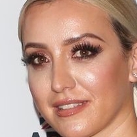 Melissa Takimoglu Naakt
