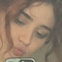Mia Alvescz Naakt