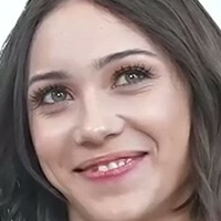Mia River Naakt