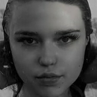 Michakgu M Naakt