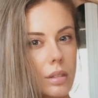 Midskarinnoelle Naakt