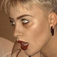 Mila Orriols Naakt