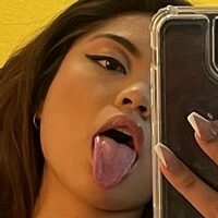 Mila Poonis Naakt
