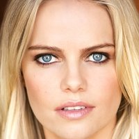Mircea Monroe Naakt