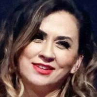 Mishel Naakt