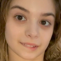 Molly Little Naakt