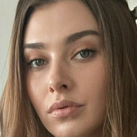 mollybuttons Naakt