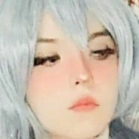 Momoiro Cosplay Naakt