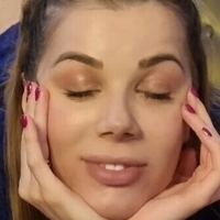 momsaysitsokey Naakt