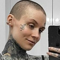 Monami Frost Naakt