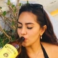 Monica Sacal Naakt
