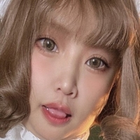 Monica Wos Naakt