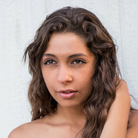 Monique_poses Naakt