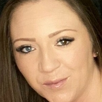 Mrs. Nicole Naakt