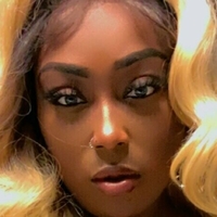 mzstrawberryhenny Naakt