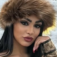 Nadia Khar Naakt