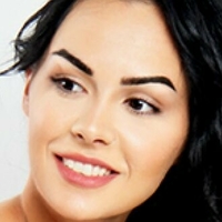 Nadinechase Naakt