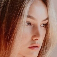 Naomi Reyners Naakt