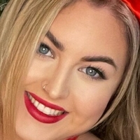 Natalia Rae Reynolds Naakt