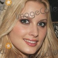 Natalie Oxley Naakt