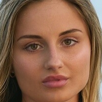 Natalie Rolfs Naakt