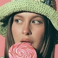 Natasha Bure Naakt