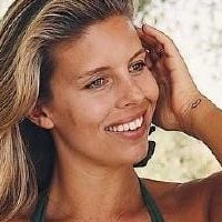 Natasha Oakley Naakt